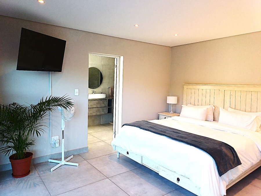 4 Bedroom Property for Sale in Dana Bay Western Cape